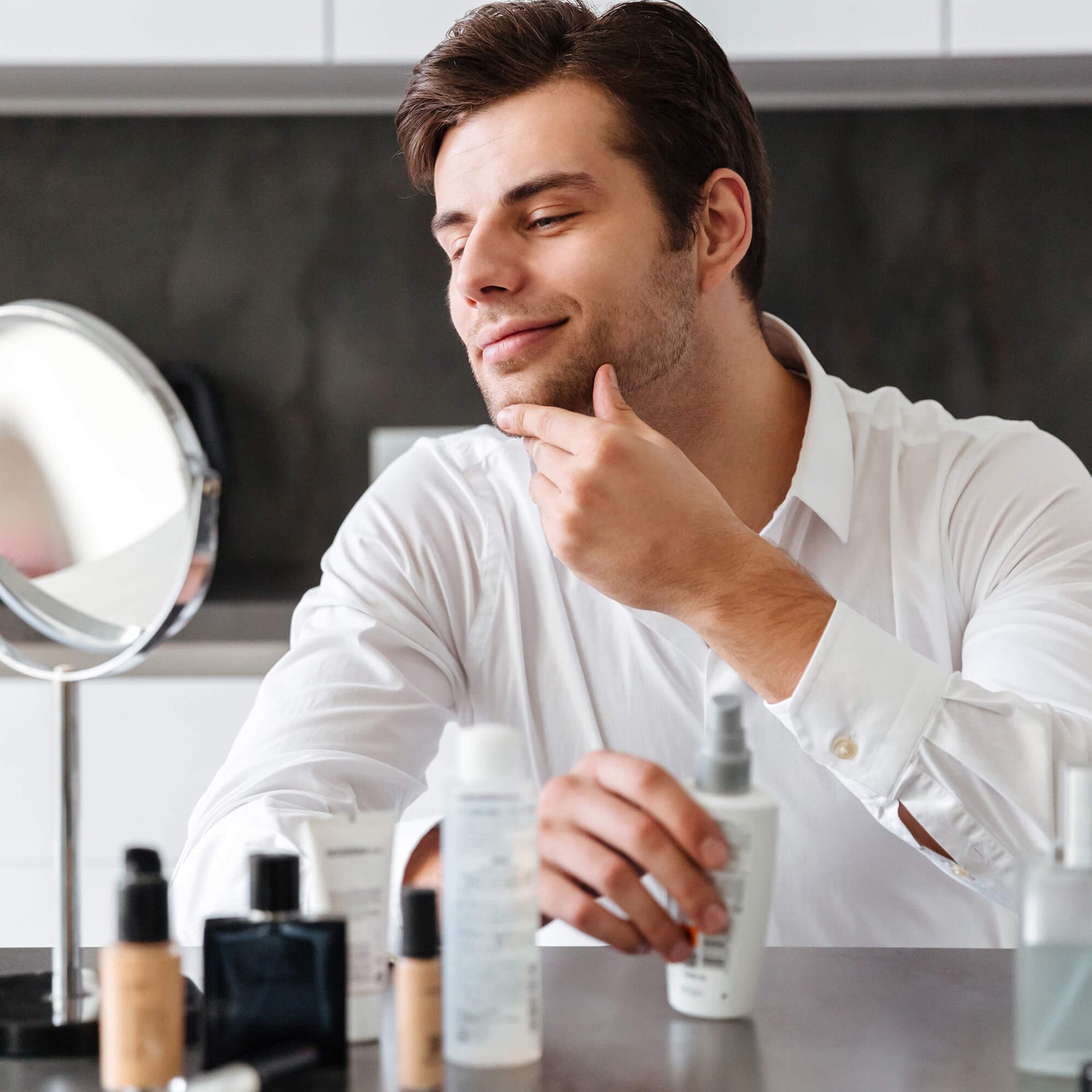 Grooming Essentials: Navigating Beauty Hub Wholesale's Men's Range for a Sharper Look